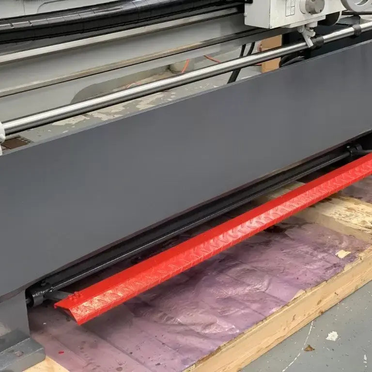 EURO Big Bore Precision Lathe - 1500mm Bed , 460mm Swing , 80mm Bore