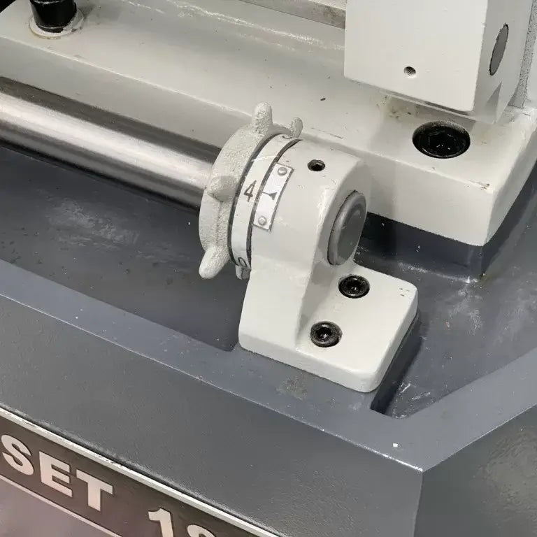 EURO Big Bore Precision Lathe - 1500mm Bed , 460mm Swing , 80mm Bore