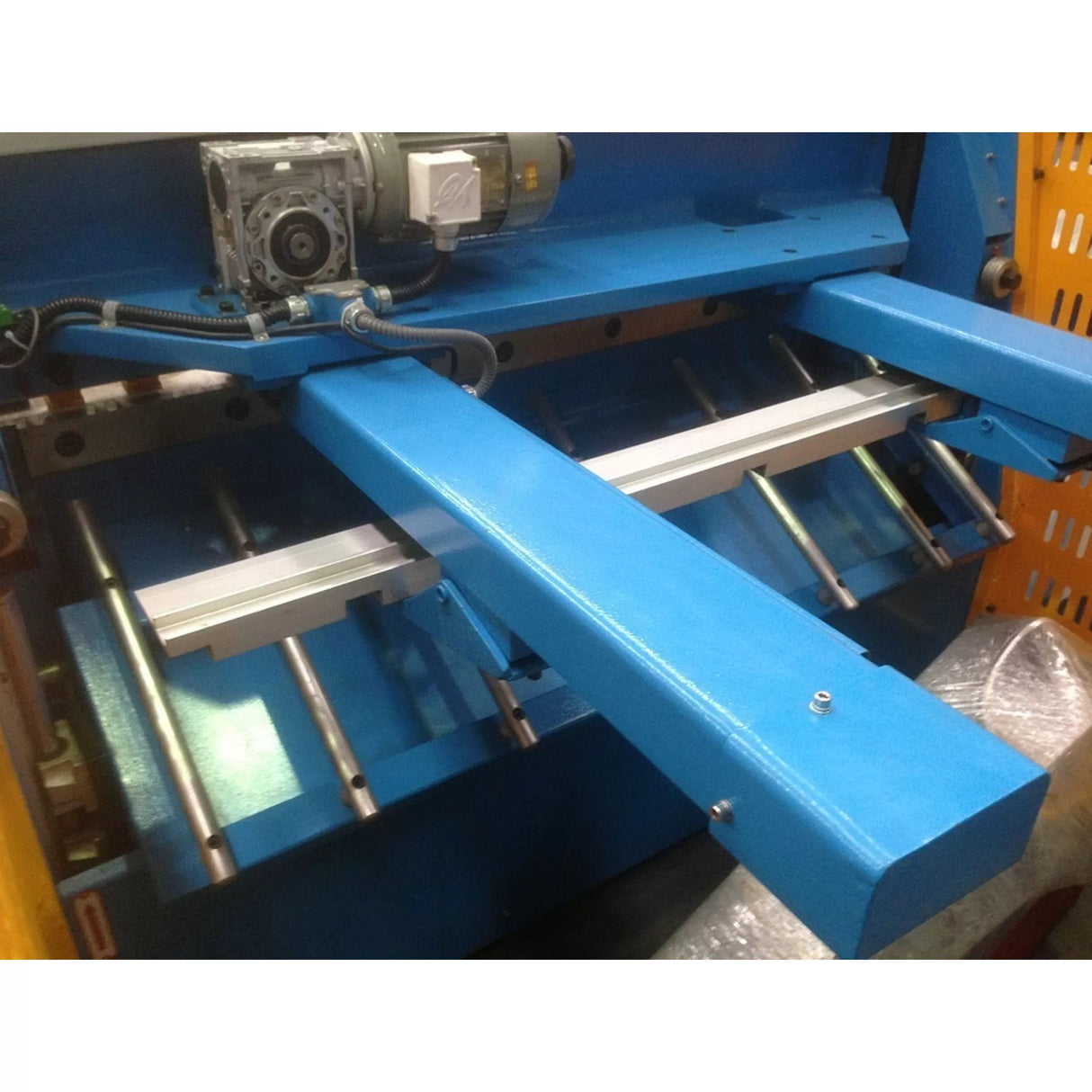 Guillotine Electro Shear, 1270mm x 3.5mm, Pwr Back Gauge, Rear Sheet Support