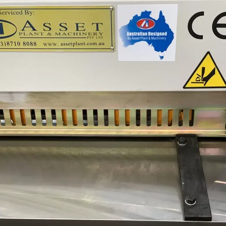 Guillotine Electro Shear, 2500mm x 3.2mm, Front Sheet Supports