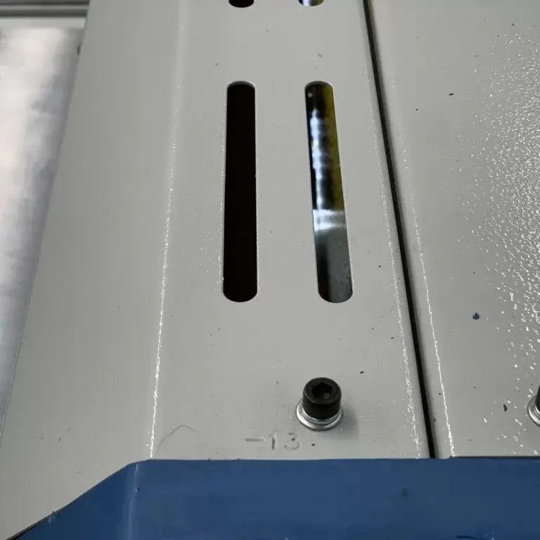 Guillotine Electro Shear, 2500mm x 3.2mm, Front Sheet Supports