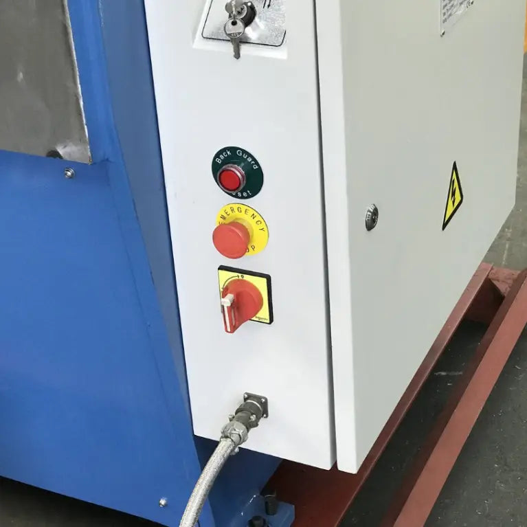 Guillotine Electro Shear, 3050mm x 3.2mm, Front Sheet Supports