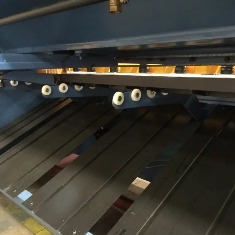Steelmaster SM-SBHS3206PSS Hydraulic Guillotine 3200mm x 6.5mm, Rear Sheet Supports, Power Ballscrew Back Gauge