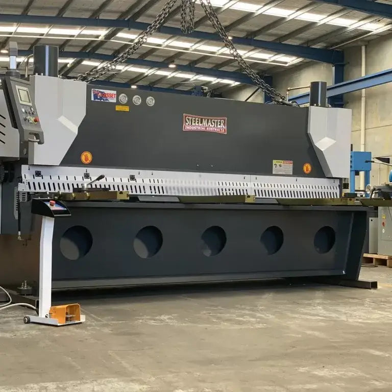 Guillotine Variable Rake 3200mm x 8mm, P40T CNC Touch Screen