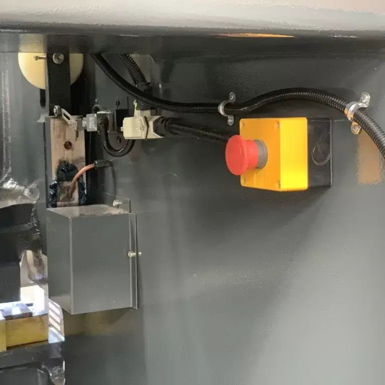 Guillotine Variable Rake 3200mm x 8mm, P40T CNC Touch Screen
