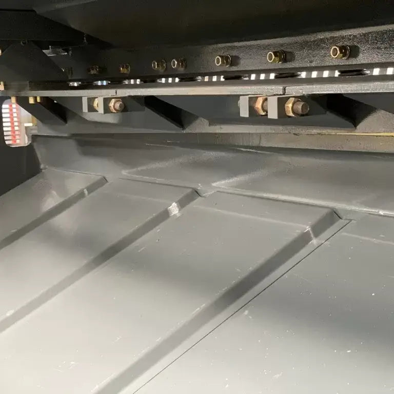 Guillotine Variable Rake 3200mm x 8mm, P40T CNC Touch Screen