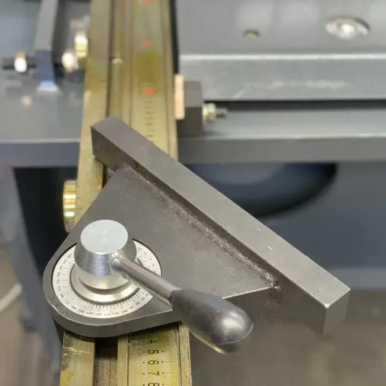 Guillotine Variable Rake 3200mm x 8mm, P40T CNC Touch Screen