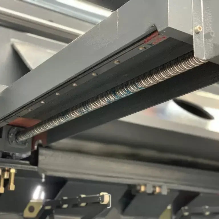 Guillotine Variable Rake 4000mm x 8mm, P40T CNC Touch Screen Control