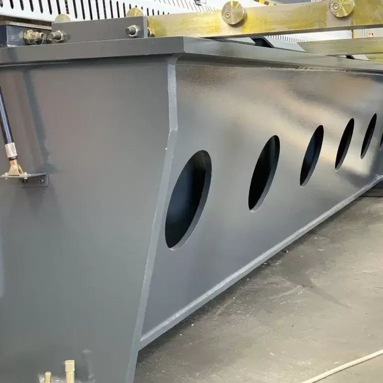 Guillotine Variable Rake 4000mm x 8mm, P40T CNC Touch Screen Control