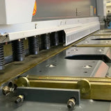 Guillotine Vari Rake 4000mm x 8mm, Rear Pneumatic Sheet Support