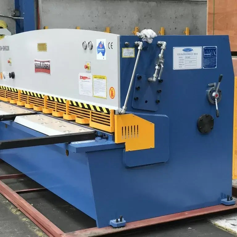 Steelmaster SM-SBHS3206 Hydraulic Guillotine, 3200mm x 6.5mm with Ballscrew Back  Gauge