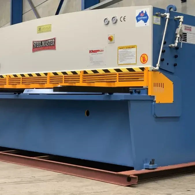 Steelmaster SM-SBHS3206 Hydraulic Guillotine, 3200mm x 6.5mm with Ballscrew Back  Gauge