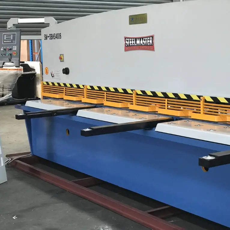 Hydraulic Guillotine, 4000mm x 6.5mm with Power Ballscrew Back Gauge