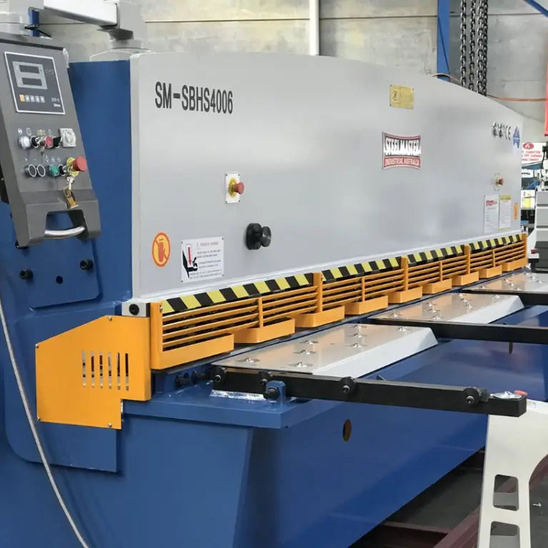Hydraulic Guillotine, 4000mm x 6.5mm with Power Ballscrew Back Gauge
