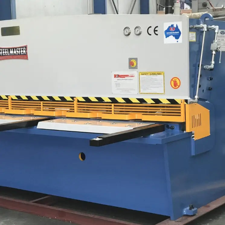 Hydraulic Guillotine, 4000mm x 6.5mm with Power Ballscrew Back Gauge