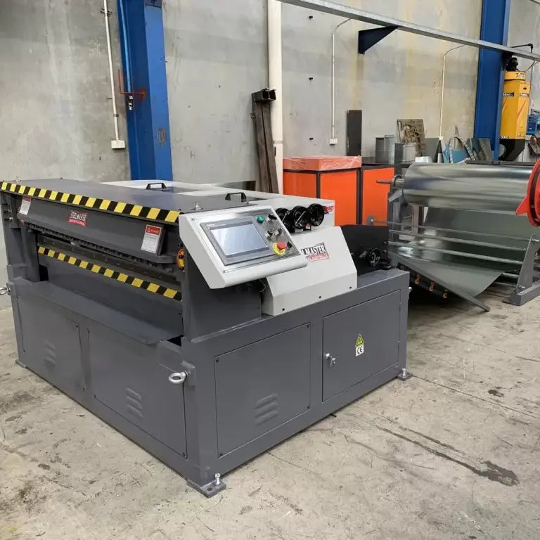 HVAC Automatic Duct Line Model: AML-1 – 1550mm Wide, Decoiler / Straightener /Grooving/Shearing