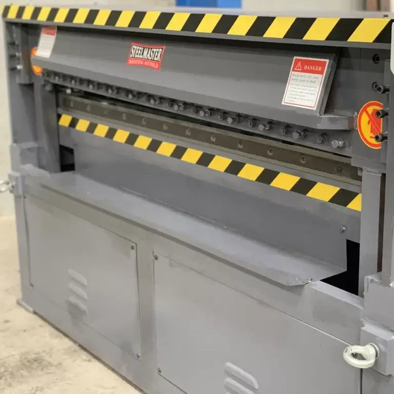 HVAC Automatic Duct Line Model: AML-1 – 1550mm Wide, Decoiler / Straightener /Grooving/Shearing
