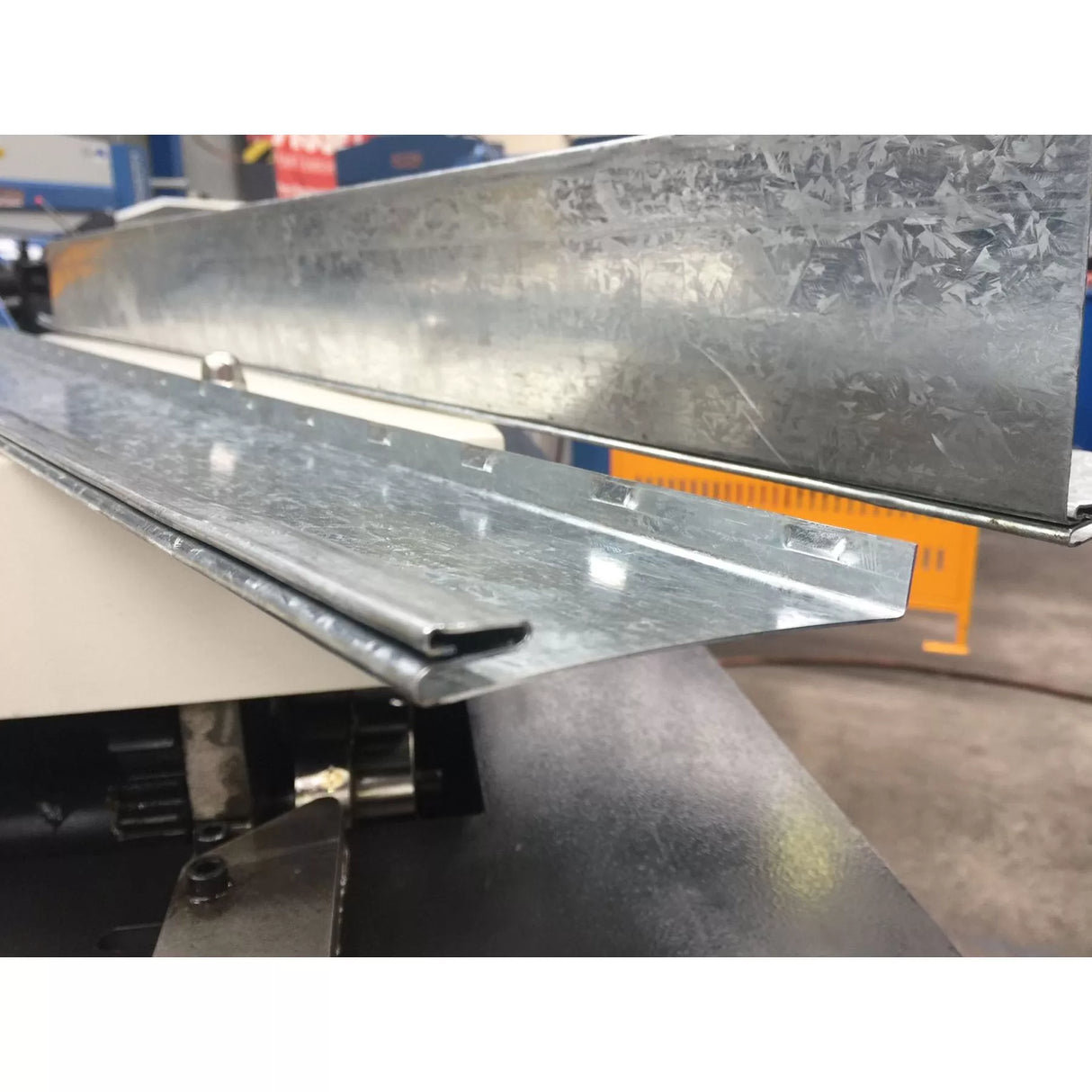 HVAC / Sheetmetal Button Punch Snap Lock. Steelmaster Model: SM-SLC-20. Lock Former 1.0mm Capacity