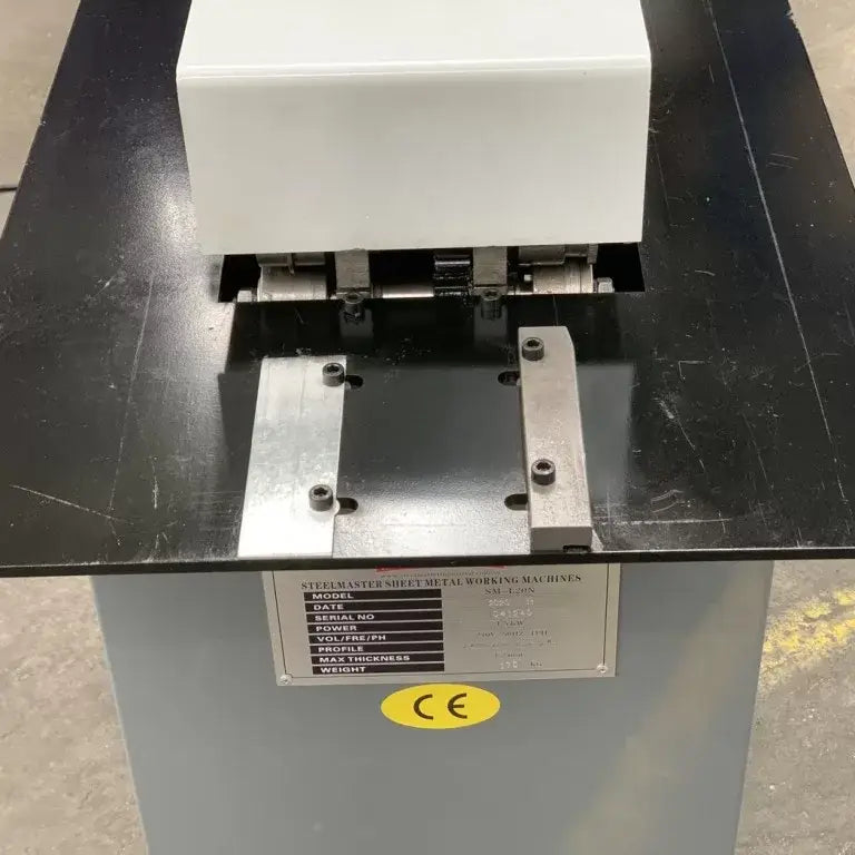 HVAC / Sheetmetal Lockseamer 1.2mm Capacity. Steelmaster Model: SM-L20N, 4 Profiles in 1