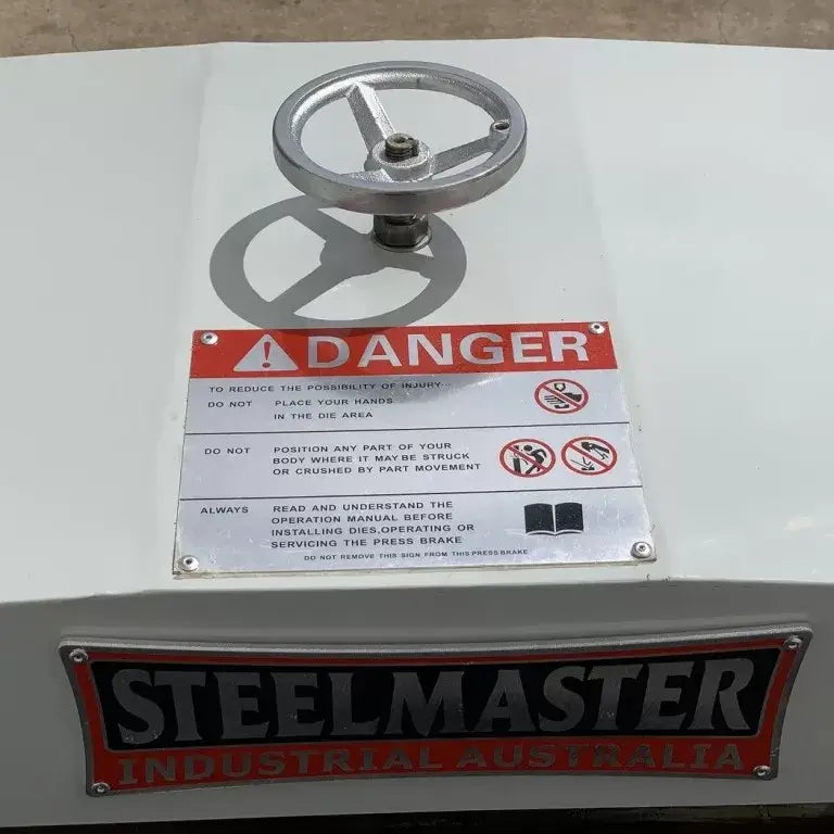 HVAC Sheetmetal Ribbing / Grooving Machine. Steelmaster Model: SM-RB1.2-2440 Rib Roller