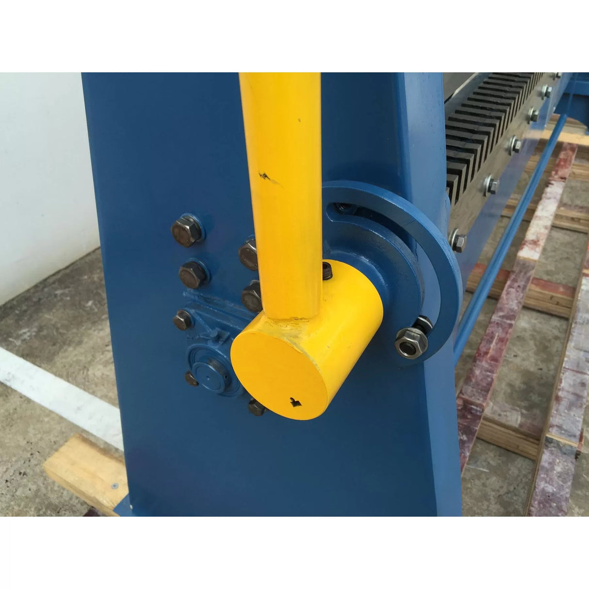 HVAC TDF Manual Folder, Model: SM-TDF2512 Steelmaster 2500mm x 1.2mm Manual Operated Folder