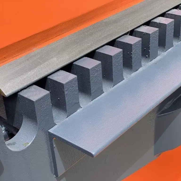 HVAC TDF Pneumatic Folder, Model: Ductmaster: CPF 2500-1.2 Air Operated 2500mm TDF Folder