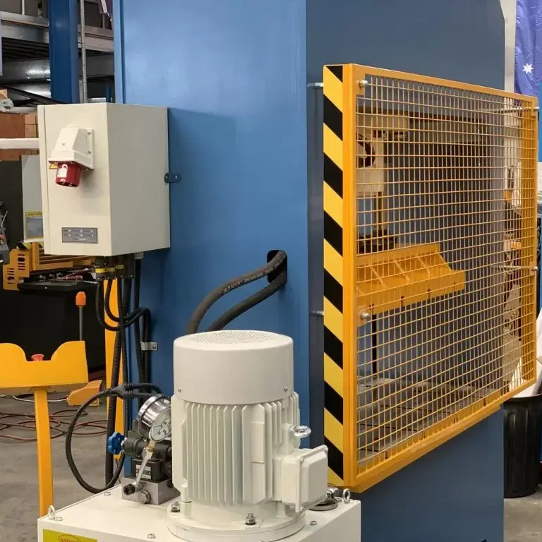 Hydraulic Press, 110 Ton Capacity, Heavy Duty Industrial