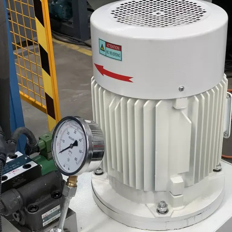 Hydraulic Press, 160 Ton Capacity, Heavy Duty Industrial