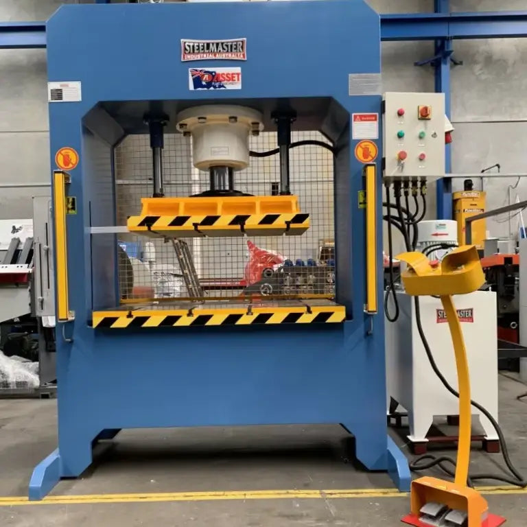 Hydraulic Press, 70 Ton Capacity, Heavy Duty Industrial