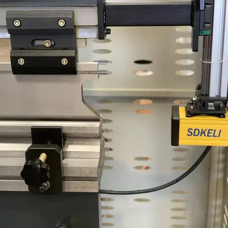 ASSET Industrial NC Hydraulic Pressbrake. 3200mm x 90Ton. 2 Axis E21 Controller