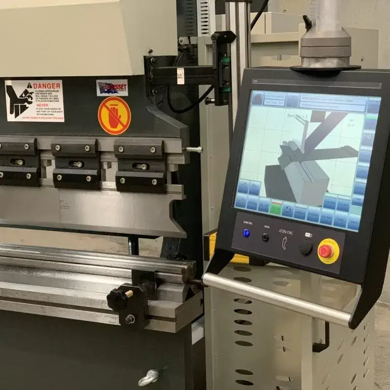 CNC Hydraulic Pressbrake. 4000mm x 175Ton. 2 Axis CNC iCON Graphical