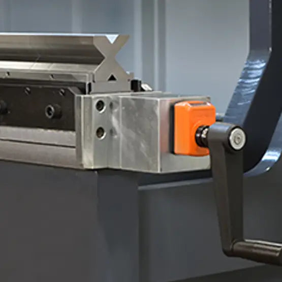 CNC Hydraulic Pressbrake. 4000mm x 175Ton. 2 Axis CNC iCON Graphical