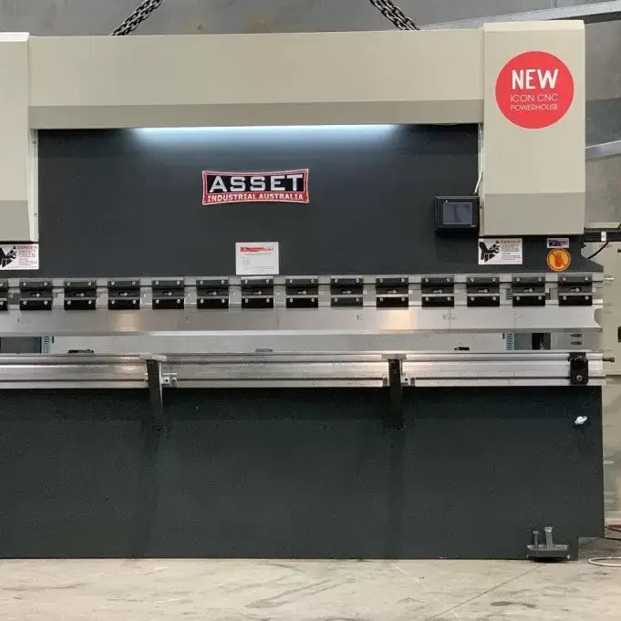 CNC Hydraulic Pressbrake. 3200mm x 90Ton. 2 Axis CNC iCON Graphical