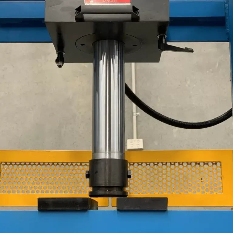 Hydraulic Workshop Press, 100 Ton, Fixed & Sliding Head