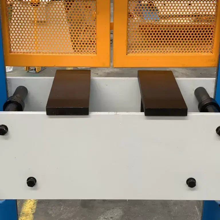 Hydraulic Workshop Press, 60 Ton, Fixed & Sliding Head