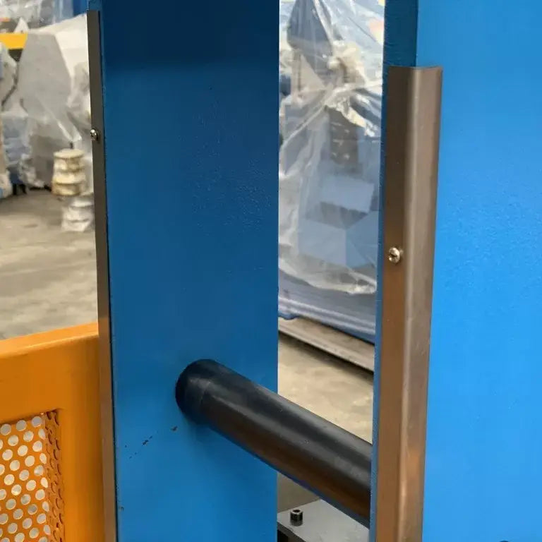 Hydraulic Workshop Press, 60 Ton, Fixed & Sliding Head