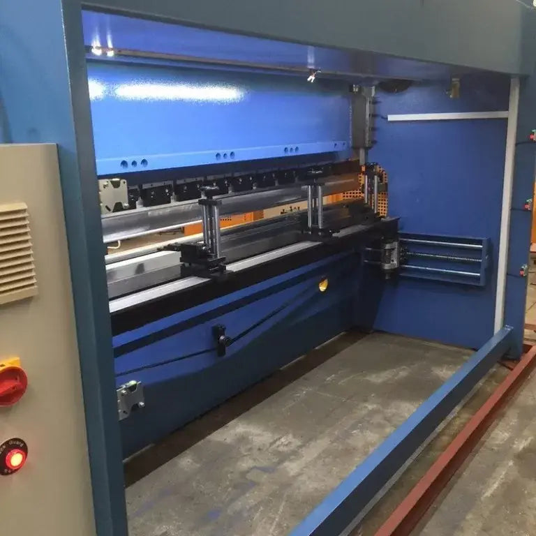 iBend CNC Pressbrake - ULTIMO. 2 Axis Graphical CNC Controller, Precision Servo Drive.