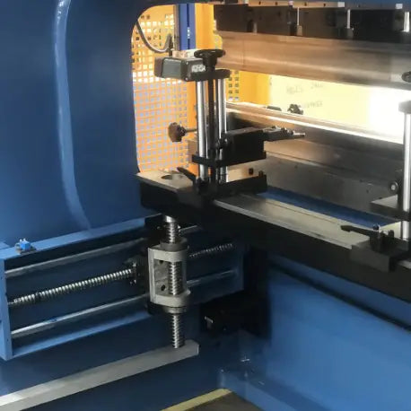 CNC Pressbrake ULTIMO 3200mm x 175Ton - 2 Axis Graphical CNC Controller, Precision Servo Drive
