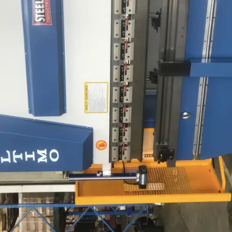 CNC Pressbrake ULTIMO 3200mm x 175Ton - 2 Axis Graphical CNC Controller, Precision Servo Drive