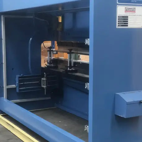 CNC Pressbrake ULTIMO 3200mm x 175Ton - 2 Axis Graphical CNC Controller, Precision Servo Drive