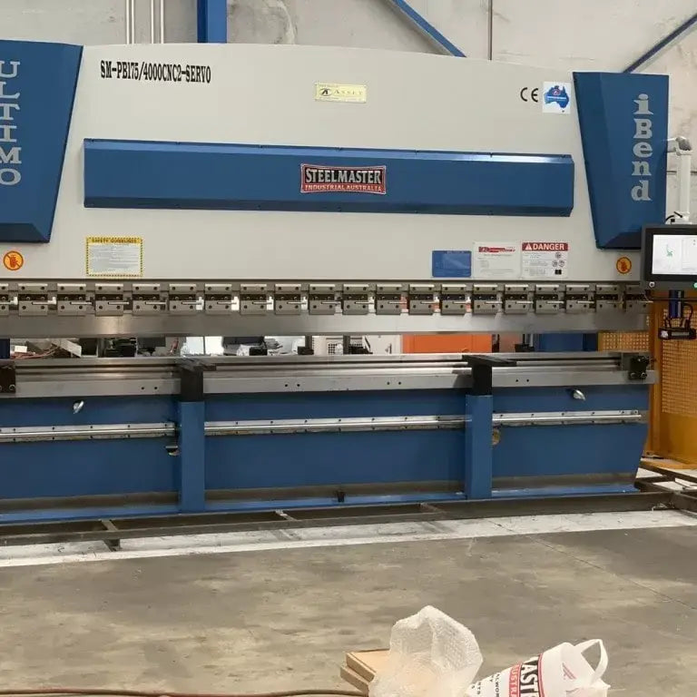 Ultimo CNC Pressbrake 4000mm x 175Ton. 2 Axis Graphical CNC Controller, Precision Servo Drive.