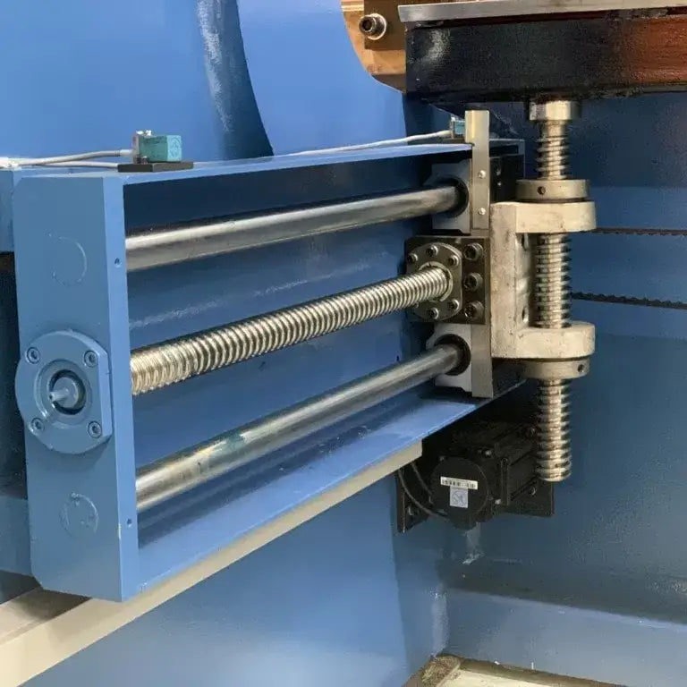 Ultimo CNC Pressbrake 4000mm x 175Ton. 2 Axis Graphical CNC Controller, Precision Servo Drive.