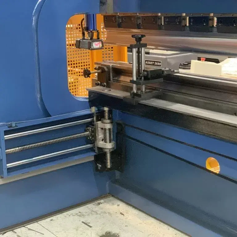 Ultimo CNC Pressbrake 4000mm x 175Ton. 2 Axis Graphical CNC Controller, Precision Servo Drive.