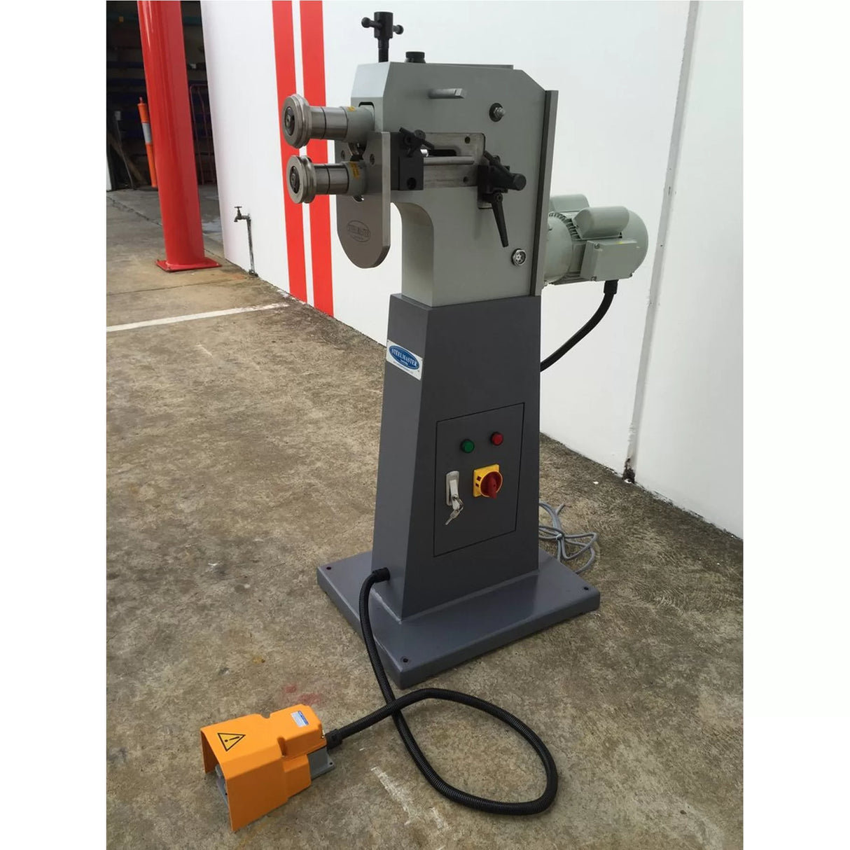 SM-EMR-RT-1.6 Jenny Swage. 240Volt. Steelmaster Motorised, 1.6mm Capacity, 280mm Throat