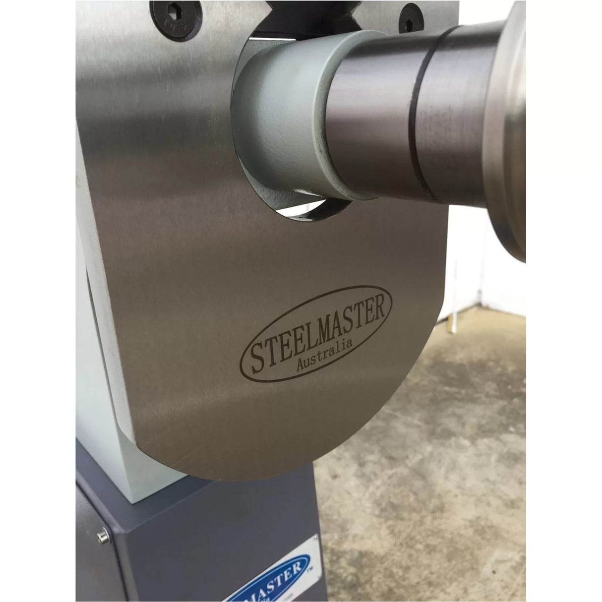 SM-EMR-RT-1.6 Jenny Swage. 240Volt. Steelmaster Motorised, 1.6mm Capacity, 280mm Throat