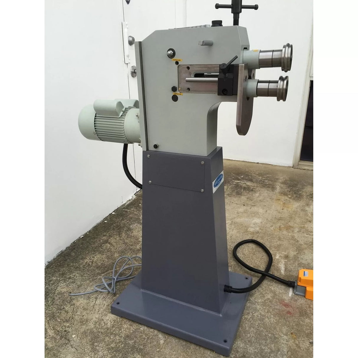 SM-EMR-RT-1.6 Jenny Swage. 240Volt. Steelmaster Motorised, 1.6mm Capacity, 280mm Throat