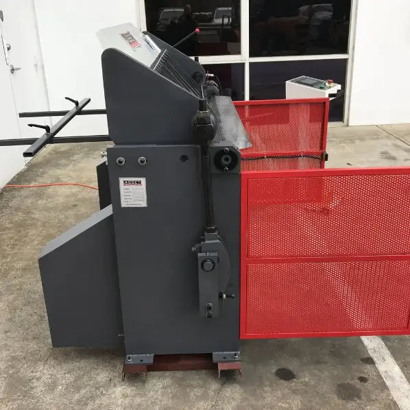 ASSET INDUSTRIAL. 240Volt. HFM-2-1300B Hydraulic Panbrake Folder. 1300mm x 2mm.
