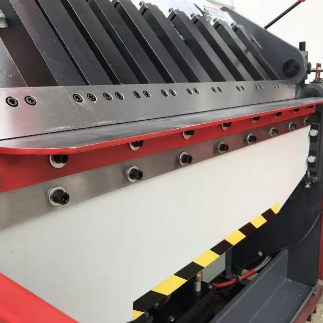 ASSET INDUSTRIAL. 240Volt. HFM-2-1300B Hydraulic Panbrake Folder. 1300mm x 2mm.