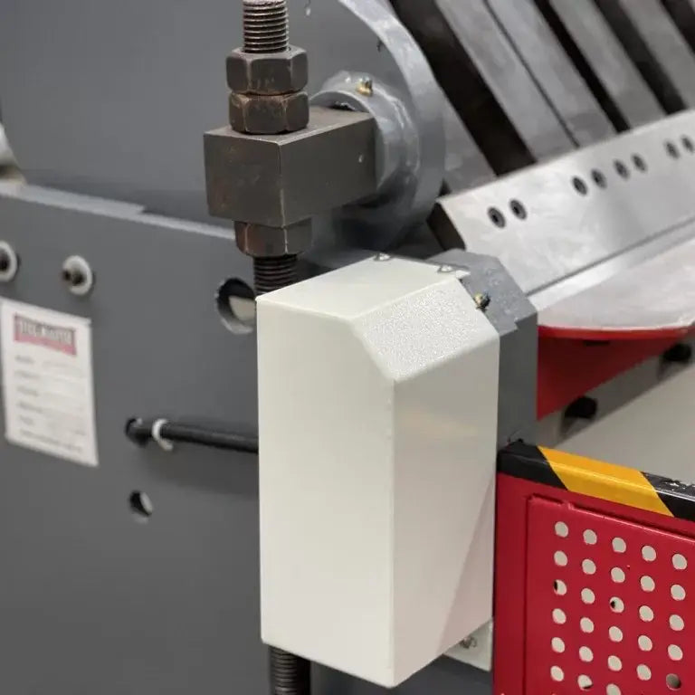 240Volt Hydraulic Panbrake Folder, 2500mm x 2mm