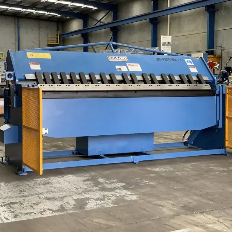 Panbrake Folder, Full Hydraulic, 2500mm x 4mm with Quick Set Angle Fold Setting